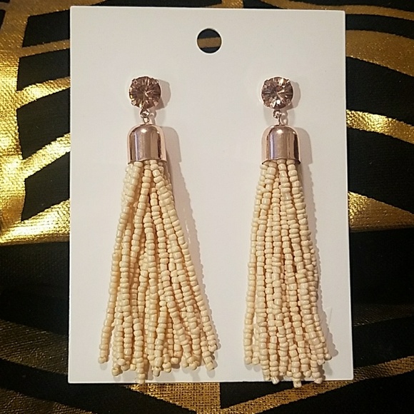 H&M Jewelry - H&M Tassel Cream Earrings